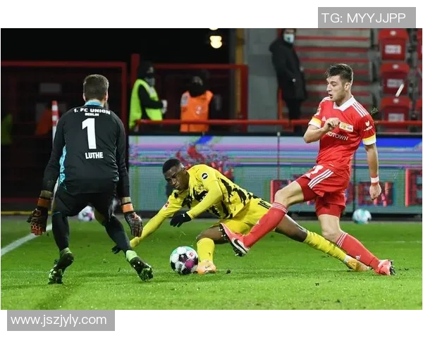 德甲榜前争夺激烈，门兴客场战平增添悬念